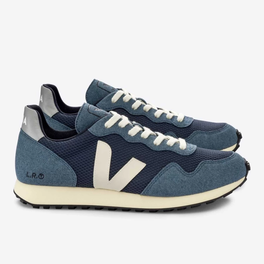 VEJA Men's Alveomesh Sneakers in Nautico/Pierre - Sustainable Trainers