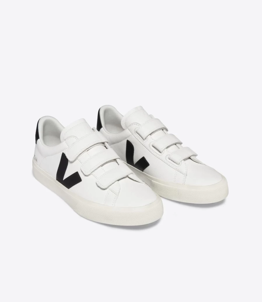 Veja Recife Sneakers in Extra White & Black | Sustainable Vegan Leather Shoes